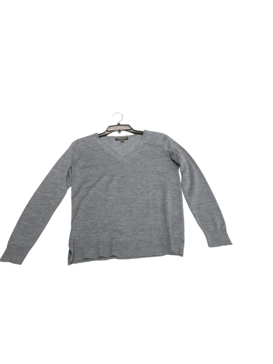 Sweater By Banana Republic In Charcoal, Size: Xs