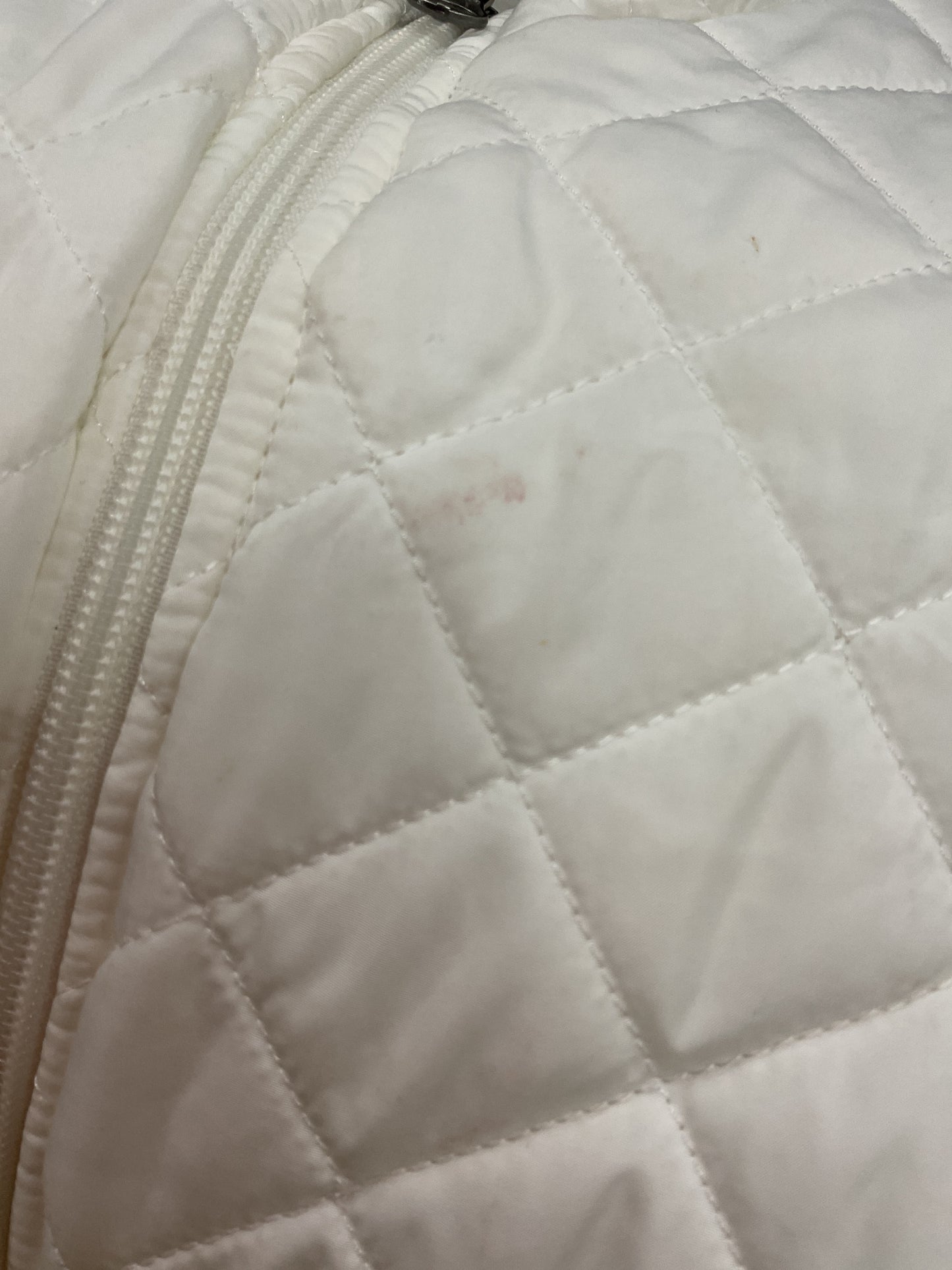 Vest Puffer & Quilted By Croft And Barrow In White, Size: Petite  Medium