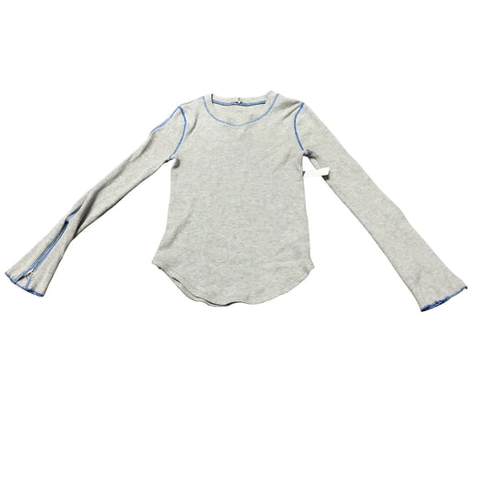 Top Long Sleeve By Free People In Grey, Size: M