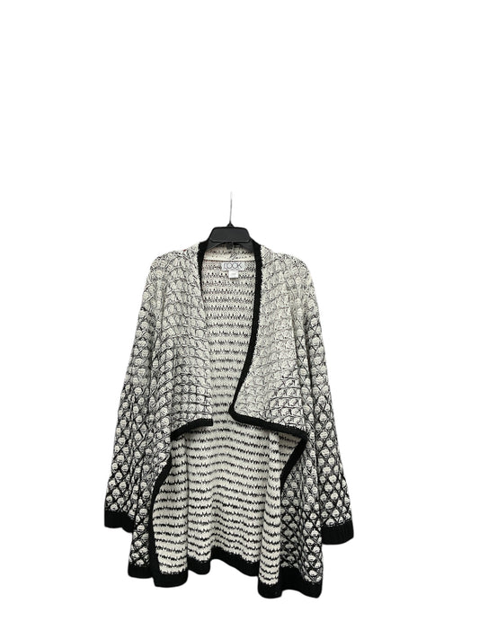 Sweater Cardigan By Clothes Mentor In Black & White, Size: Xxl