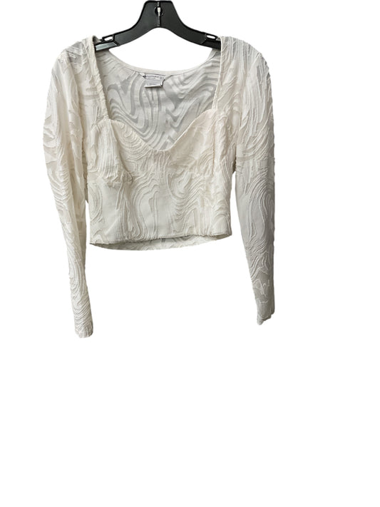 Top Long Sleeve By Clothes Mentor In Cream, Size: L