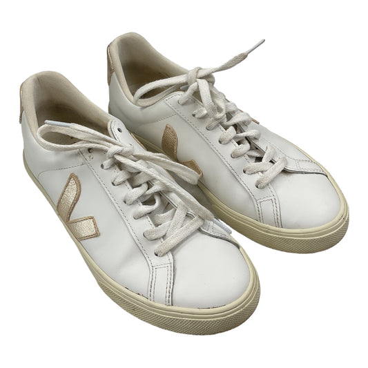 Shoes Sneakers By Veja  Size: 7
