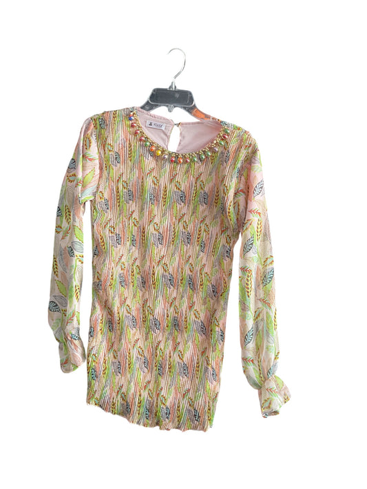 Top Long Sleeve By Gold is World  In Floral Print, Size: M