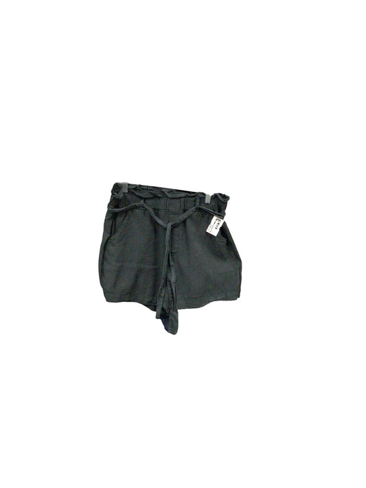 Shorts By Thread And Supply  Size: M