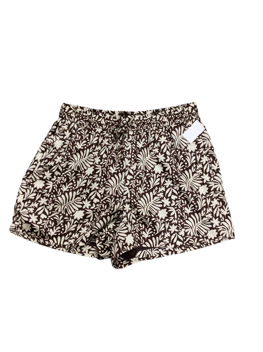 Shorts By Express  Size: M