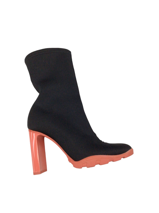 Pink Lily Boutique Allison Chunky Heel Booties